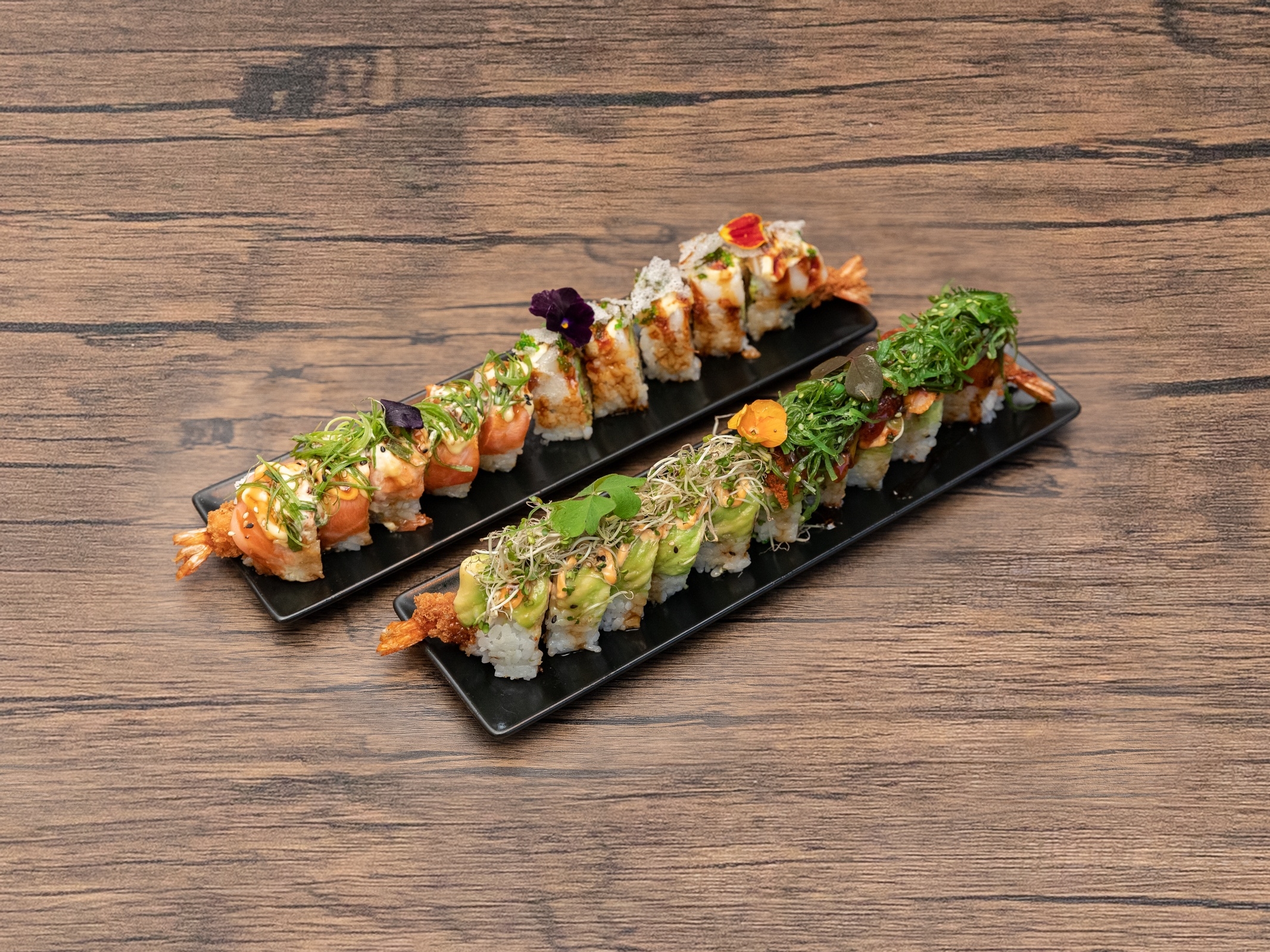 9538913_MidoriSushi_Food_20DeluxeCrispyReje_4x3